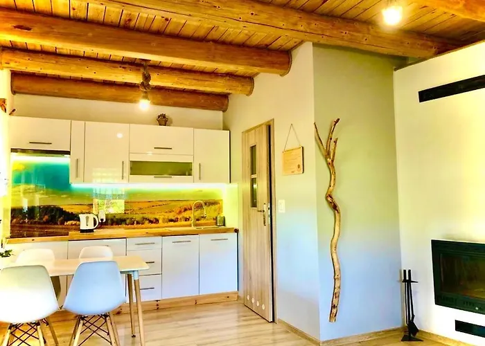 Eden 7 Kaszuby Balia Sauna Alpaki 度假居 *