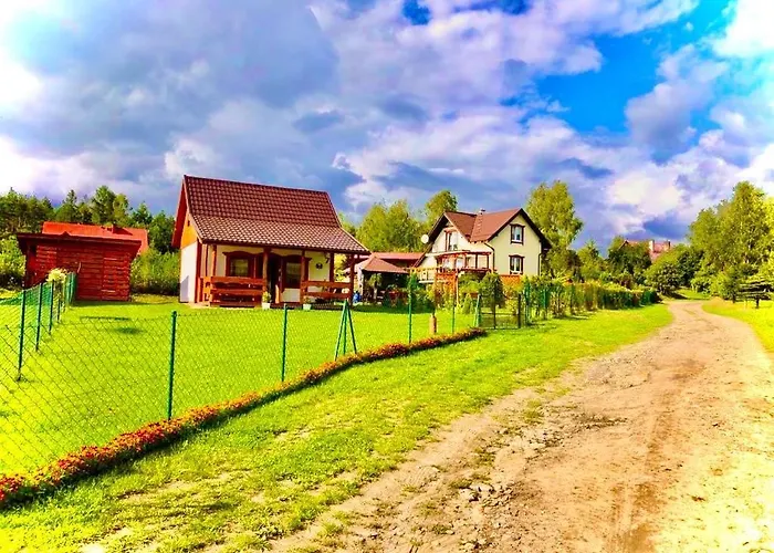 Eden 7 Kaszuby Balia Sauna Alpaki 度假居 戈鲁别